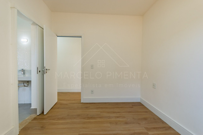 Imagem Casa com 3 Quartos à Venda, 300 m² em Roncáglia - Valinhos