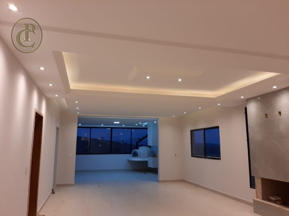 Chácara com 4 Quartos à Venda, 400 m² em Centro - Paraibuna