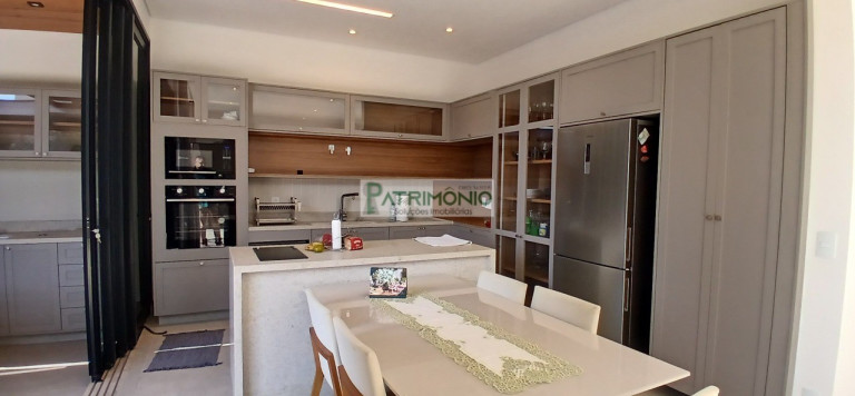 Imagem Casa com 3 Quartos à Venda, 244 m² em Tamboré Jaguariúna - Jaguariúna Imagem Casa com 3 Quartos à Venda, 244 m² em Tamboré Jaguariúna - Jaguariúna