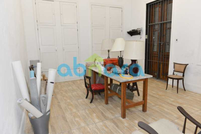 Imagem Casa com 3 Quartos à Venda, 310 m² em Laranjeiras - Rio De Janeiro