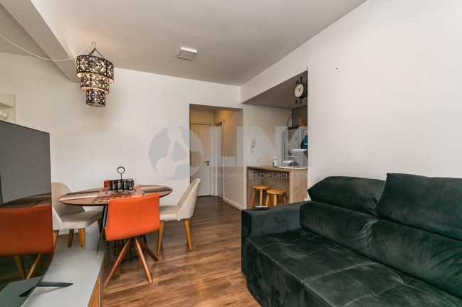 Imagem Apartamento com 2 Quartos à Venda, 77 m² em Petrópolis - Porto Alegre
