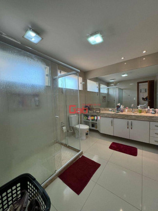 Imagem Casa com 5 Quartos à Venda, 370 m² em Vila Sao Pedro - São Pedro Da Aldeia Imagem Casa com 5 Quartos à Venda, 370 m² em Vila Sao Pedro - São Pedro Da Aldeia