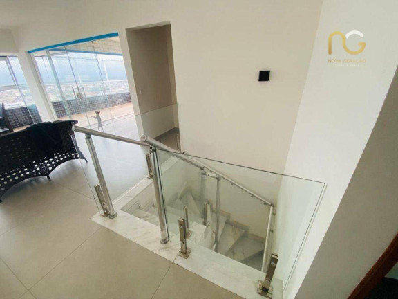 Imagem Imóvel com 3 Quartos à Venda, 157 m² em Vila Guilhermina - Praia Grande Imagem Imóvel com 3 Quartos à Venda, 157 m² em Vila Guilhermina - Praia Grande