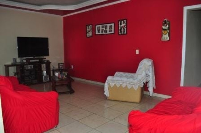 Imagem Sobrado com 3 Quartos à Venda, 325 m² em Moreira César - Pindamonhangaba Imagem Sobrado com 3 Quartos à Venda, 325 m² em Moreira César - Pindamonhangaba