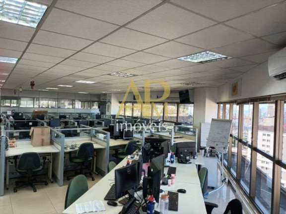 Sala Comercial à Venda, 344 m² em Kobrasol - São José