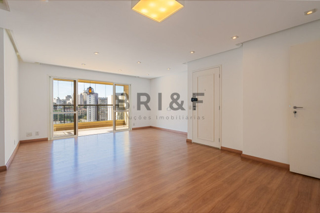 Apartamento com 4 Quartos para Alugar, 140 m² em Jardim Paulista - São Paulo