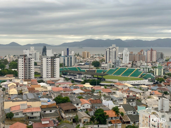 Imagem Apartamento com 2 Quartos à Venda, 104 m² em Estreito - Florianópolis