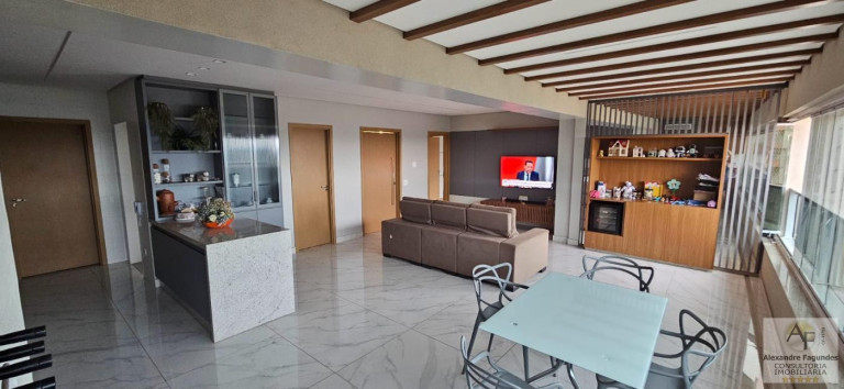 Imagem Apartamento com 3 Quartos à Venda, 139 m² em Park Lozandes - Goiânia