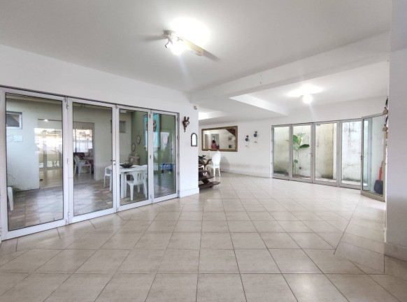 Imagem Casa com 5 Quartos à Venda, 450 m² em Itaguá - Ubatuba