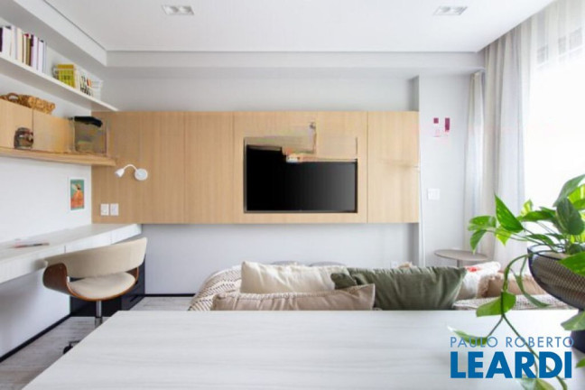 Imagem Apartamento com 1 Quarto à Venda, 30 m² em Mirandópolis - São Paulo Imagem Apartamento com 1 Quarto à Venda, 30 m² em Mirandópolis - São Paulo