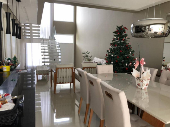 Imagem Casa com 3 Quartos à Venda, 260 m² em Iporanga - Sorocaba