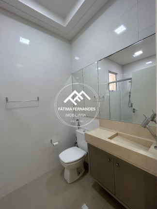 Imagem Apartamento com 3 Quartos à Venda, 131 m² em Meia Praia - Itapema Imagem Apartamento com 3 Quartos à Venda, 131 m² em Meia Praia - Itapema