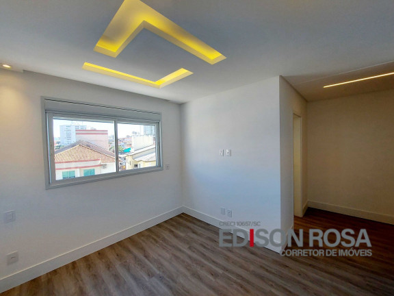 Imagem Apartamento com 3 Quartos à Venda, 135 m² em Nossa Senhora Do Rosário - São José