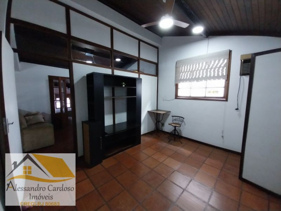 Imagem Casa com 5 Quartos à Venda, 145 m² em Charitas - Niterói