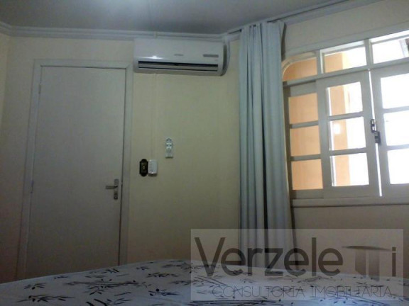 Imagem Casa com 4 Quartos para Temporada, 250 m² em Nações - Balneário Camboriú