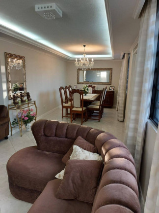 Imagem Sobrado com 3 Quartos à Venda, 366 m² em Guabirotuba - Curitiba Imagem Sobrado com 3 Quartos à Venda, 366 m² em Guabirotuba - Curitiba