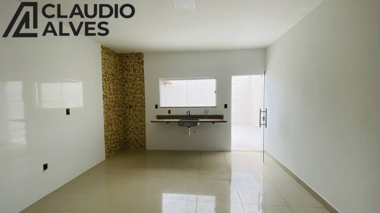 Imagem Casa com 3 Quartos à Venda, 130 m² em Mangabeira - Feira De Santana Imagem Casa com 3 Quartos à Venda, 130 m² em Mangabeira - Feira De Santana