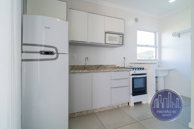 Imagem Apartamento com 2 Quartos à Venda, 60 m² em Mariscal - Bombinhas