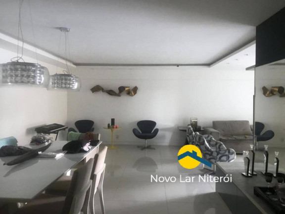 Imagem Apartamento com 4 Quartos à Venda, 197 m² em Icaraí - Niterói Imagem Apartamento com 4 Quartos à Venda, 197 m² em Icaraí - Niterói