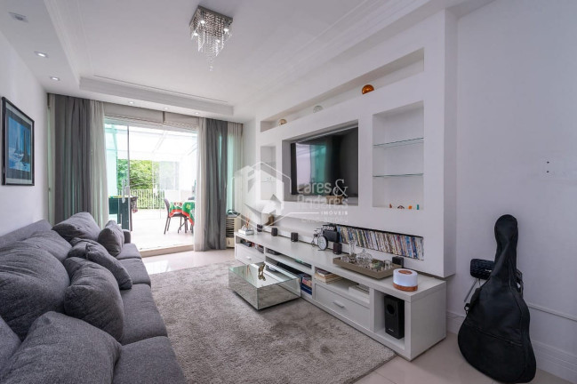 Imagem Casa com 3 Quartos à Venda, 130 m² em Vila Marari - São Paulo Imagem Casa com 3 Quartos à Venda, 130 m² em Vila Marari - São Paulo