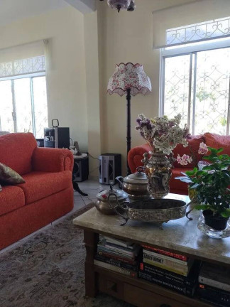 Imagem Casa com 4 Quartos à Venda, 329 m² em Vila Nova - Porto Alegre