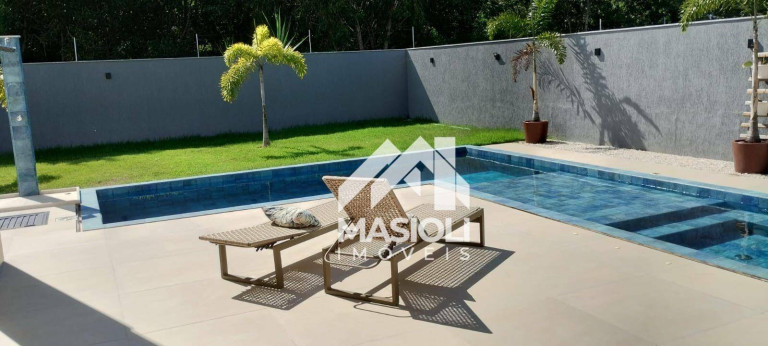 Imagem Casa com 4 Quartos à Venda, 400 m² em Interlagos - Vila Velha Imagem Casa com 4 Quartos à Venda, 400 m² em Interlagos - Vila Velha