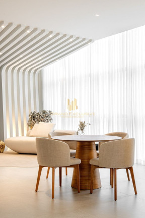 Imagem Apartamento com 4 Quartos à Venda, 135 m² em Centro - Balneário Camboriú Imagem Apartamento com 4 Quartos à Venda, 135 m² em Centro - Balneário Camboriú