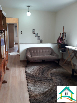 Imagem Casa com 3 Quartos à Venda, 210 m² em Vila Aquilino - Santo André