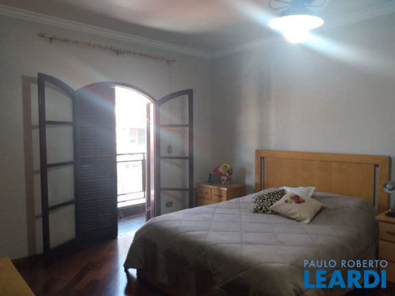 Imagem Sobrado com 3 Quartos à Venda, 320 m² em Parque Das Nações - Santo André