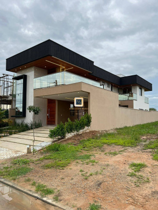 Imagem Casa com 4 Quartos à Venda, 339 m² em Cidade Alpha - Eusébio Imagem Casa com 4 Quartos à Venda, 339 m² em Cidade Alpha - Eusébio