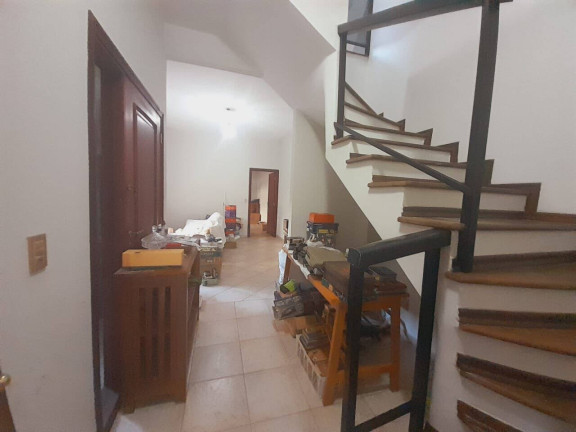 Imagem Casa com 4 Quartos à Venda, 266 m² em Gonzaga - Santos Imagem Casa com 4 Quartos à Venda, 266 m² em Gonzaga - Santos