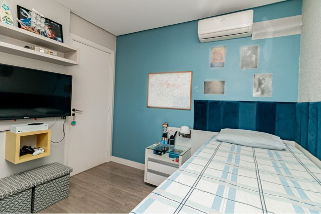 Imagem Casa com 3 Quartos à Venda, 156 m² em Cristo Redentor - Porto Alegre Imagem Casa com 3 Quartos à Venda, 156 m² em Cristo Redentor - Porto Alegre