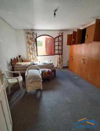 Imagem Casa com 4 Quartos à Venda, 307 m² em Helena Maria - Osasco