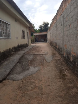 Imagem Casa com 2 Quartos à Venda, 360 m² em Estaleiro - Contagem