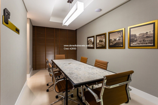 Imagem Apartamento com 3 Quartos à Venda, 237 m² em Centro - Florianópolis