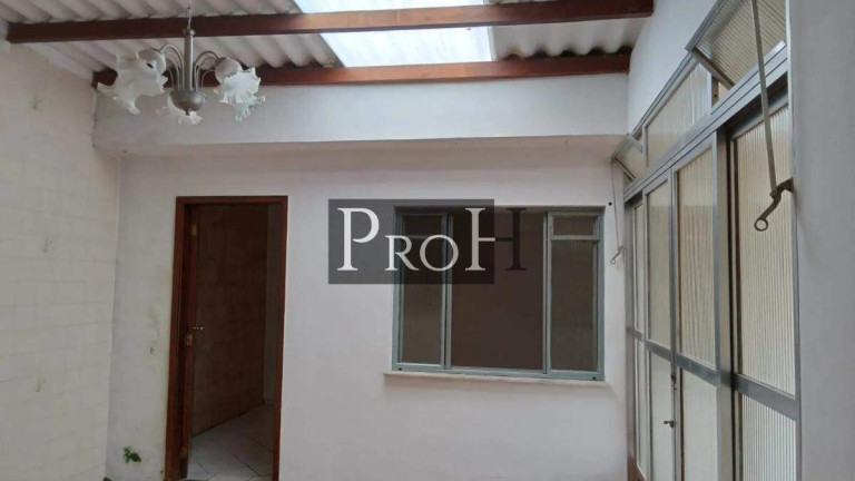 Imagem Casa com 3 Quartos à Venda, 182 m² em Vila Eldízia - Santo André