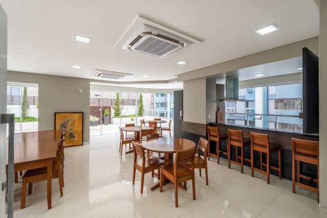 Imagem Cobertura à Venda, 253 m² em Centro - Balneário Camboriú Imagem Cobertura à Venda, 253 m² em Centro - Balneário Camboriú