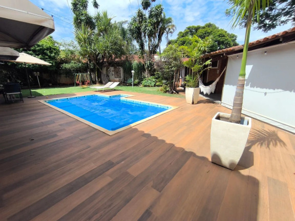 Imagem Casa com 3 Quartos à Venda, 220 m² em Parque Acalanto - Goiania Imagem Casa com 3 Quartos à Venda, 220 m² em Parque Acalanto - Goiania