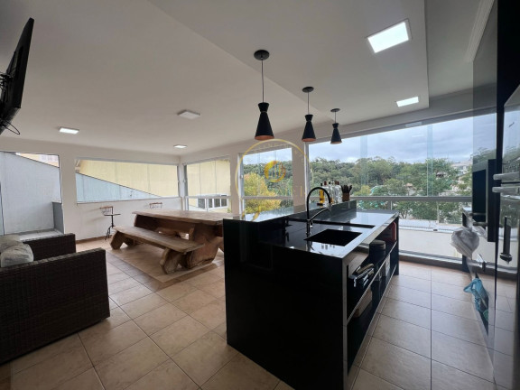 Imagem Casa com 3 Quartos à Venda, 300 m² em Jardim Imperial - Arujá