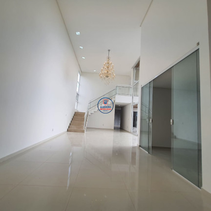 Casa com 5 Quartos para Alugar ou Temporada, 395 m² em Cajupiranga - Parnamirim