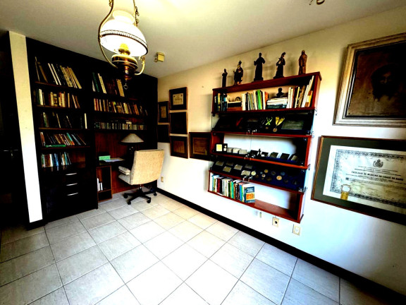 Imagem Casa com 4 Quartos à Venda, 261 m² em Candeal - Salvador Imagem Casa com 4 Quartos à Venda, 261 m² em Candeal - Salvador