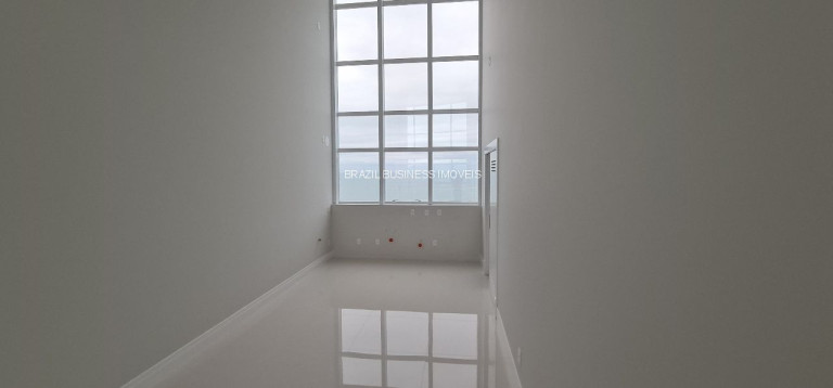 Imagem Imóvel com 4 Quartos à Venda, 227 m² em Centro - Balneário Camboriú