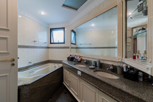 Imagem Apartamento com 4 Quartos à Venda, 225 m² em Jardim Fonte Do Morumbi - São Paulo