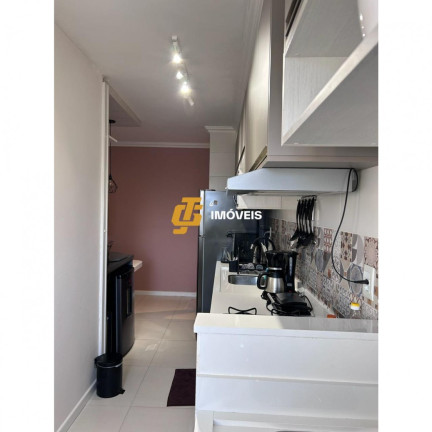 Imagem Apartamento com 2 Quartos à Venda, 66 m² em Cedro - Camboriú