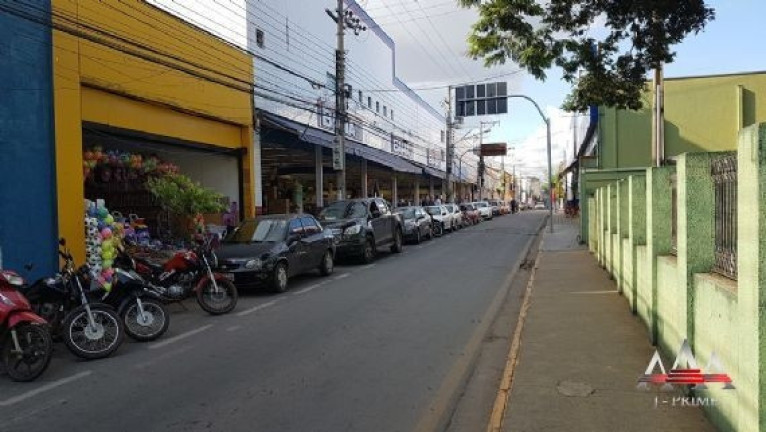 Imagem Galpão à Venda, 450 m² em Centro-sul - Cuiabá Imagem Galpão à Venda, 450 m² em Centro-sul - Cuiabá