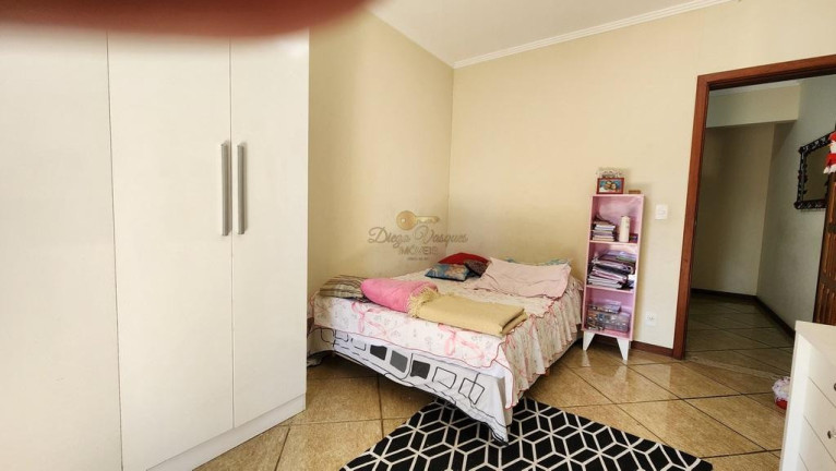Imagem Casa com 4 Quartos à Venda, 152 m² em Fazendinha - Teresópolis