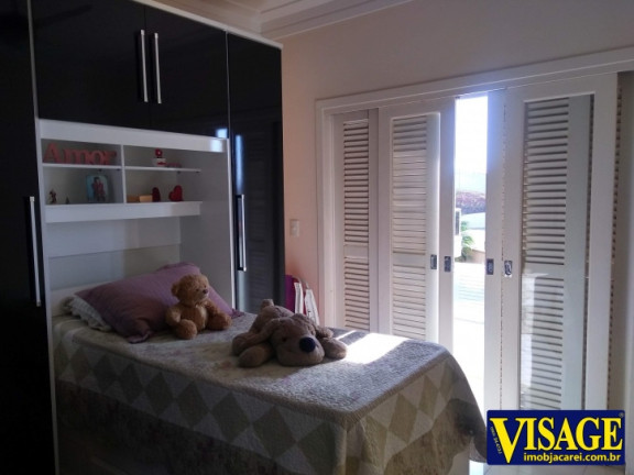 Imagem Casa com 4 Quartos à Venda, em Jd. Coleginho - Jacareí Imagem Casa com 4 Quartos à Venda, em Jd. Coleginho - Jacareí