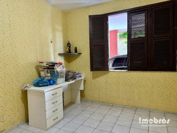 Imagem Casa com 7 Quartos à Venda, 731 m² em Montese - Fortaleza Imagem Casa com 7 Quartos à Venda, 731 m² em Montese - Fortaleza