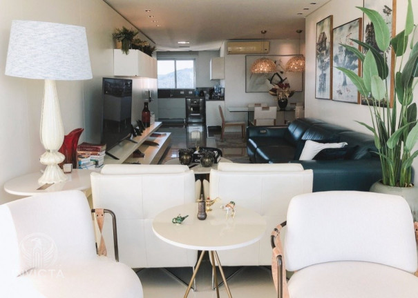 Imagem Apartamento com 4 Quartos à Venda, 170 m² em Barra Sul - Balneário Camboriú Imagem Apartamento com 4 Quartos à Venda, 170 m² em Barra Sul - Balneário Camboriú