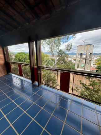 Imagem Casa com 7 Quartos à Venda, 450 m² em São Luís - Jequié